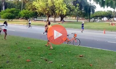 Κλέφτες ποδηλάτων πήραν το μάθημα τους με τον καλύτερο τρόπο | Viral Βίντεο