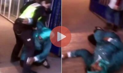 Ισπανοί αστυνομικοί ρίχνουν γυναίκα από αναπηρικό καροτσάκι και την αφήνουν αβοήθητη στο πεζοδρόμιο
