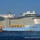 Το μεγαλύτερο κρουαζιερόπλοιο του κόσμου στο Λιμάνι του Πειραιά-Δείτε το μοναδικό βίντεο