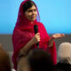 «Είμαι περήφανη για τη θρησκεία μου και για τη χώρα μου» τόνισε η Μαλάλα, η οποία πλέον σπουδάζει στο πανεπιστήμιο της Οξφόρδης | Διεθνείς Ειδήσεις