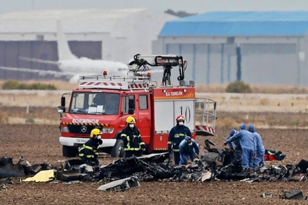 Τρεις νεκροί από συντριβή αεροσκάφους στην Ισπανία | Διεθνείς Ειδήσεις
