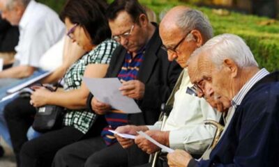 Μπορούν να διεκδικήσουν έως 30.000 ευρώ από αντισυνταγματικές παρακρατήσεις 300.000 συνταξιούχοι | Ειδήσεις