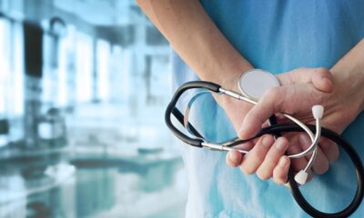 Οι νοσοκομειακοί γιατροί τονίζουν πως συγκεκριμένες δηλώσεις "με απαράδεκτο τρόπο υποτάσσουν την επιστημονική αλήθεια στις προσωπικές θρησκευτικές πεποιθήσεις" | ΟΕΝΓΕ