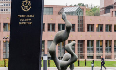 Ευρωπαϊκό Δικαστήριο: Τέλος στην ανεξέλεγκτη πρόσβαση των κυβερνήσεων σε τηλέφωνα και ίντερνετ