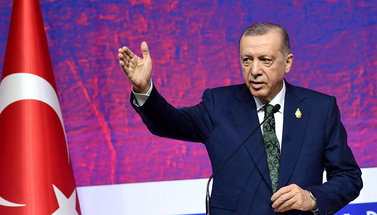 «Δεν μπορούμε να μείνουμε με σταυρωμένα τα χέρια απέναντι στις επιθετικές ενέργειες», είπε ο Ερντογάν σε τηλεοπτική συνέντευξη στη δημόσια τηλεόραση της Τουρκίας